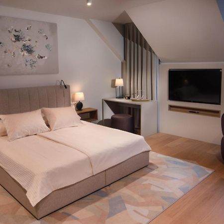 Hisa Putr Bed and Breakfast Trzin Buitenkant foto