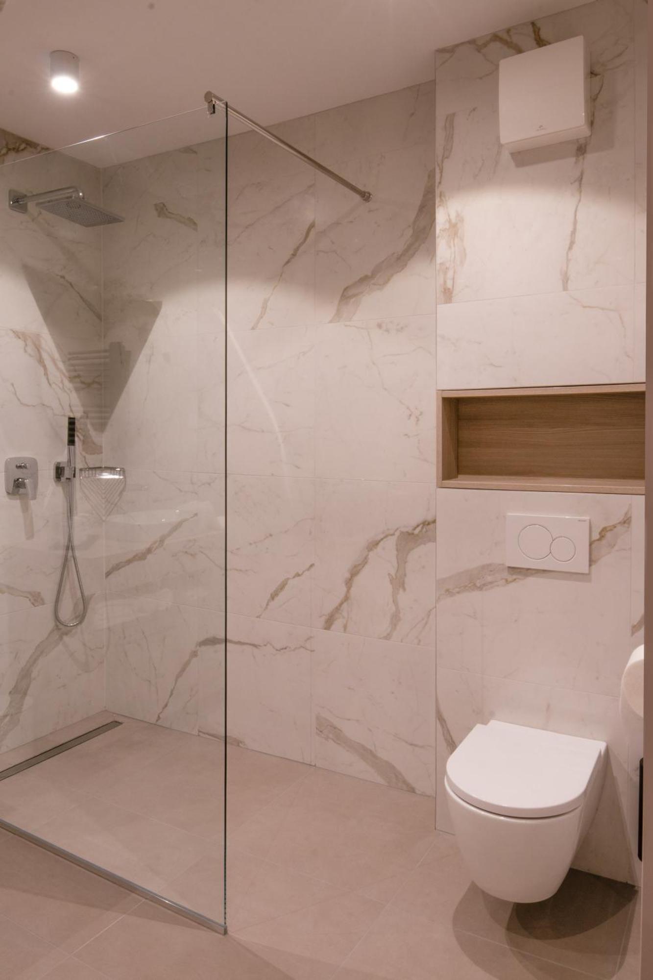 Hisa Putr Bed and Breakfast Trzin Buitenkant foto